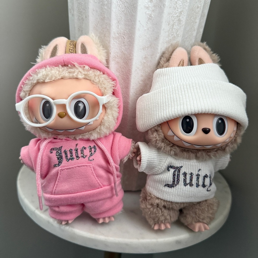 Labubu Juicy Couture 2 outfits plus glasses